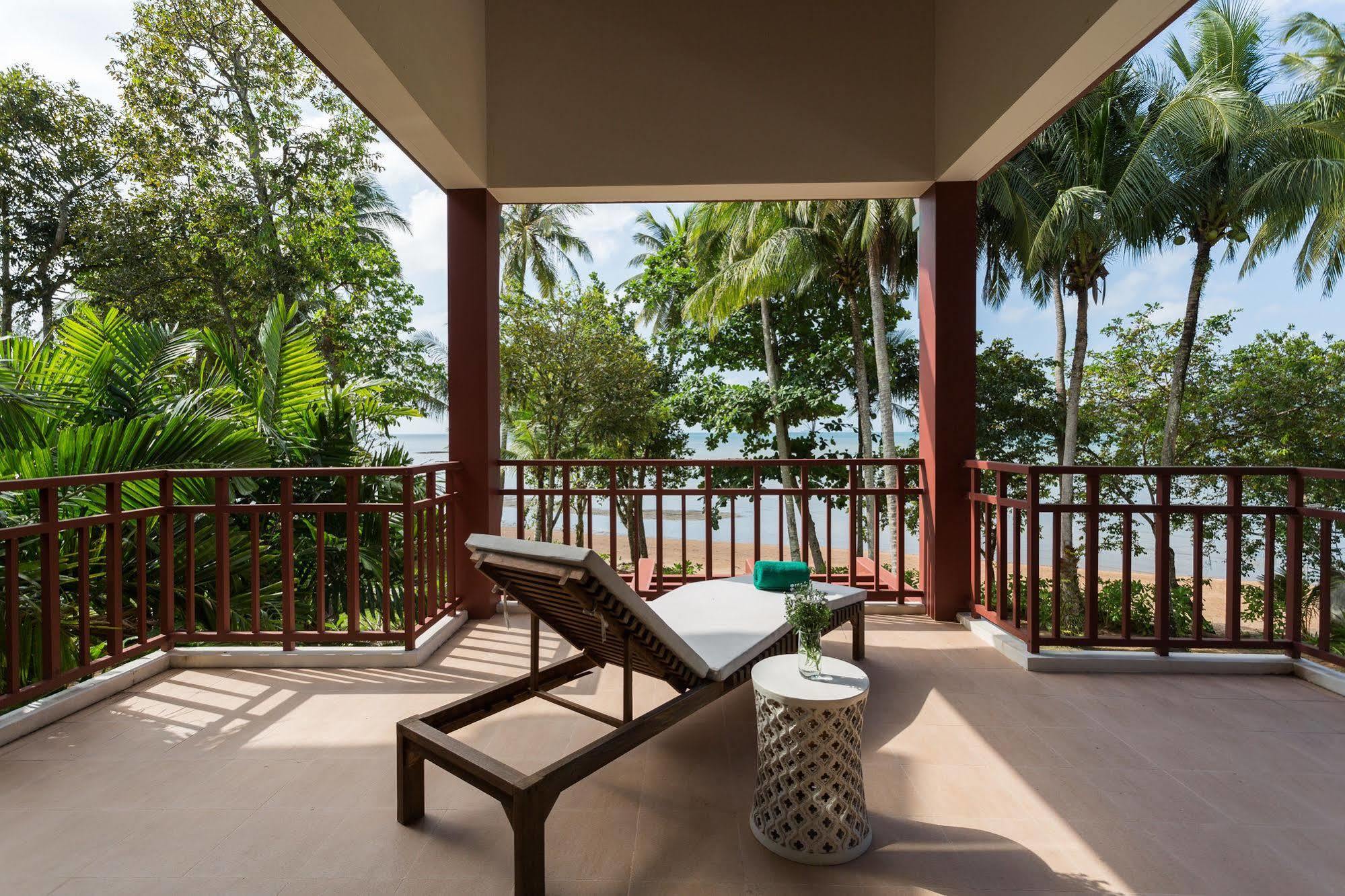 Ao Nam Mao Amatapura Beachfront Villa 15, Sha Certified מראה חיצוני תמונה